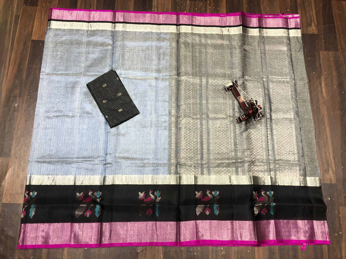 Kolam Pattu Saree-AM-KPS-GREY-030